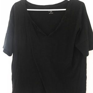 Black T-shirt